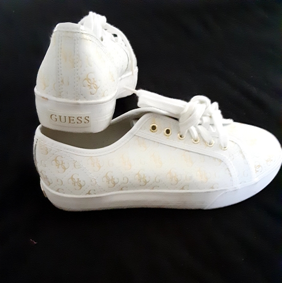 Womens sneakers - Picture 4 of 4